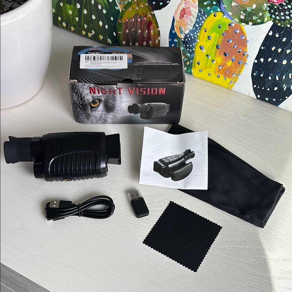 Night Vision Hand Held Camera - New In Box!
